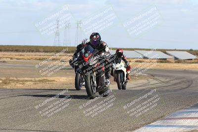 media/Nov-03-2024-TrackDaz (Sun) [[44580f4982]]/B Group/1220pm (Wheelie Bump)/
